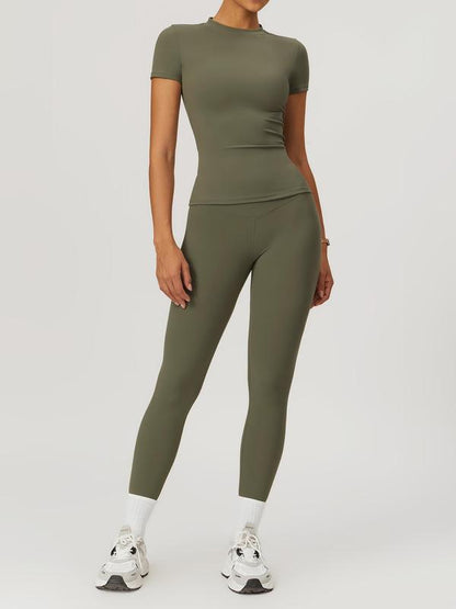 THE ICON ACTIVE TEE & HIGH WAIST LEGGINGS (SET)